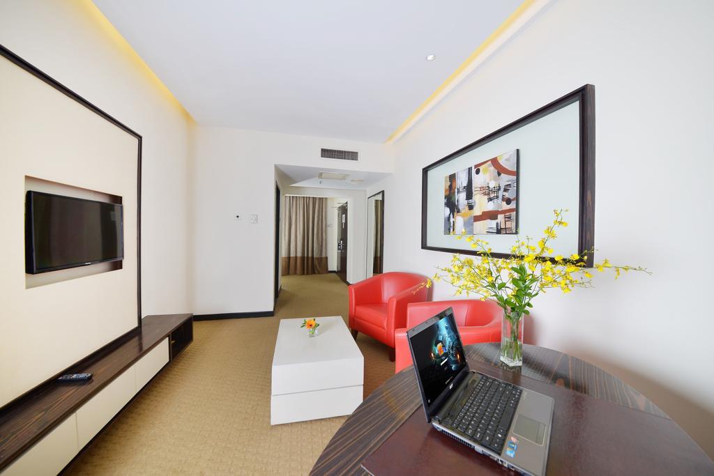 Q Hotel Куала Лумпур Екстериор снимка