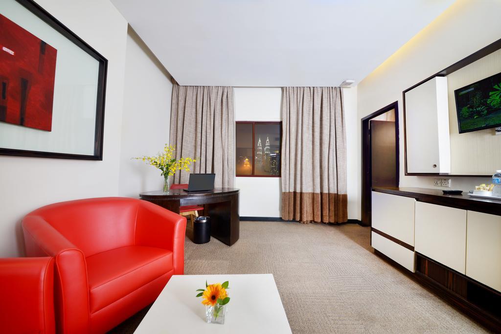 Q Hotel Куала Лумпур Екстериор снимка