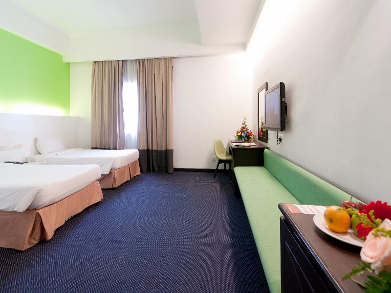 Q Hotel Куала Лумпур Екстериор снимка