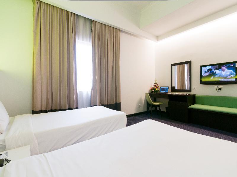 Q Hotel Куала Лумпур Екстериор снимка