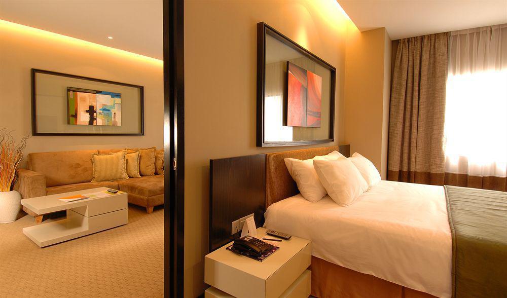 Q Hotel Куала Лумпур Стая снимка